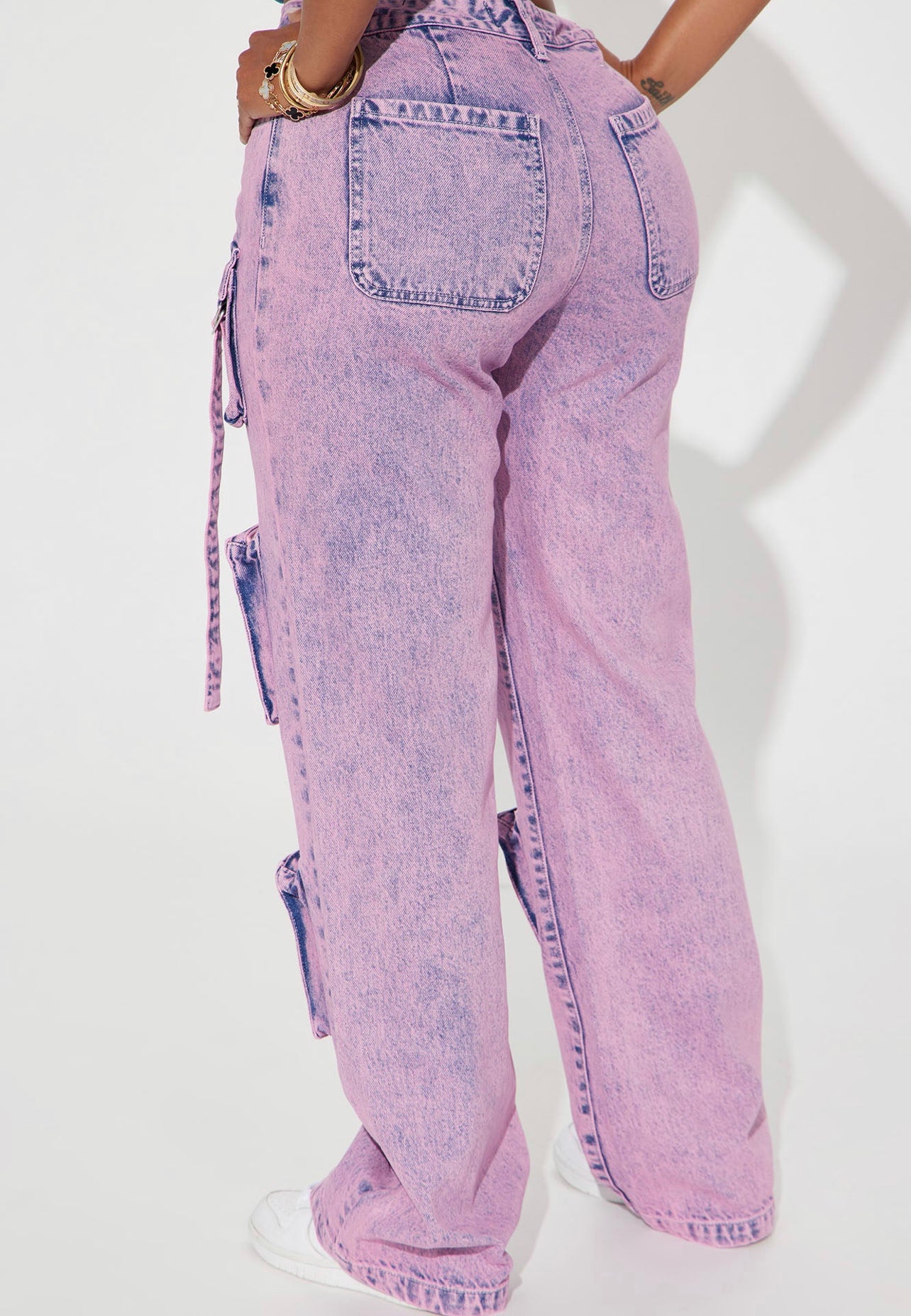 “High class” purple Cargo