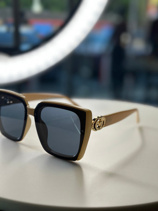 Women Gucci Shades