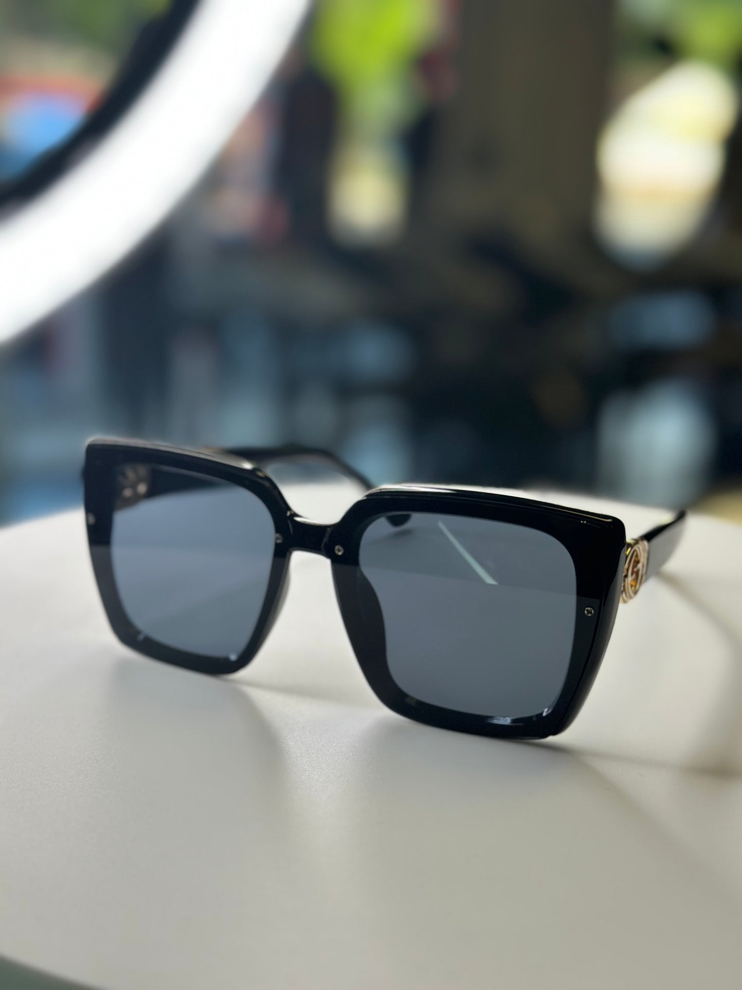 Women Gucci Shades