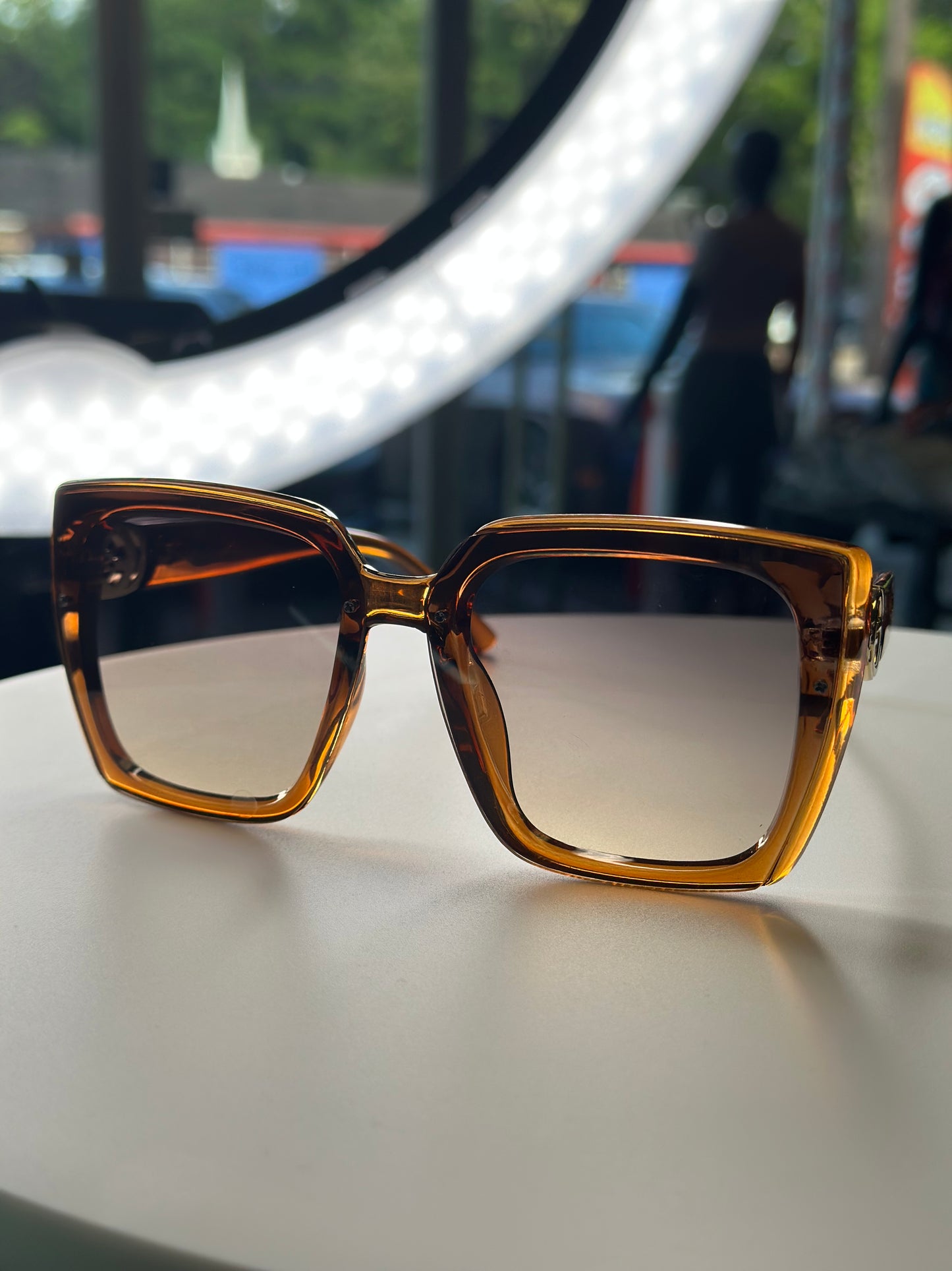 Women Gucci Shades